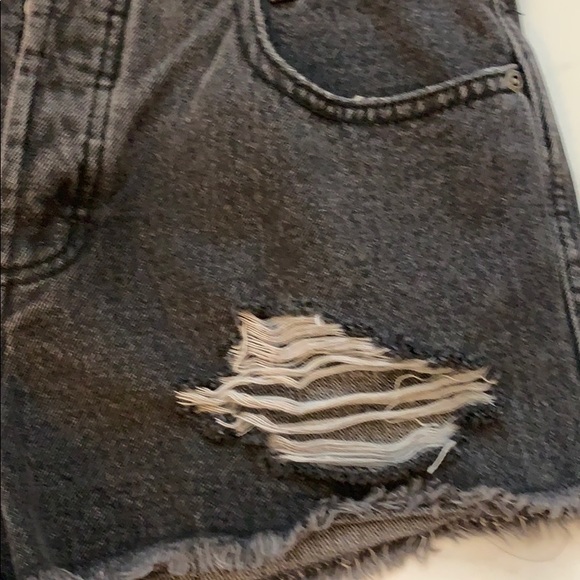 NWT RVCA boyfriend black cutoffs - Picture 5 of 8